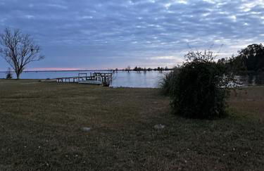 Lakefront Fishing and Grilling - Home Sweet Home! - Foto 51