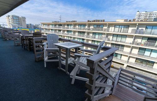 Ocean Block Condo 100 Steps From the Beach - Foto 32