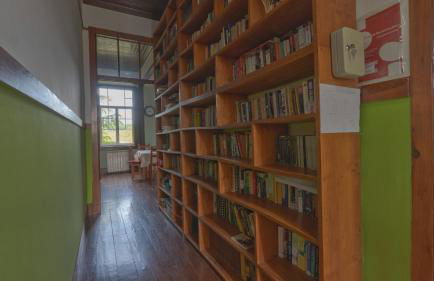 Large, converted farmhouse with pool - Foto 49