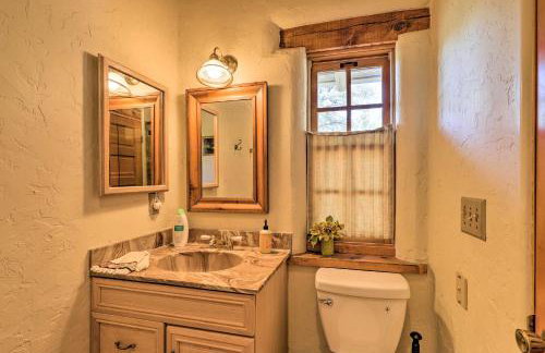 Hike and Relax Prescott Studio with Thumb Butte Views - Foto 18