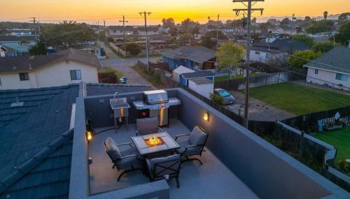 Game Room! Rooftop Deck! Sleeps 11 - Foto 2