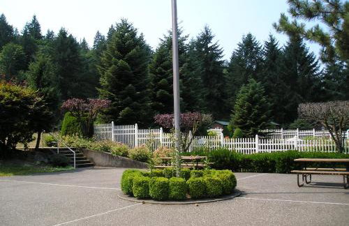 Thunderbird One-Bedroom Cabin 5 - Foto 9