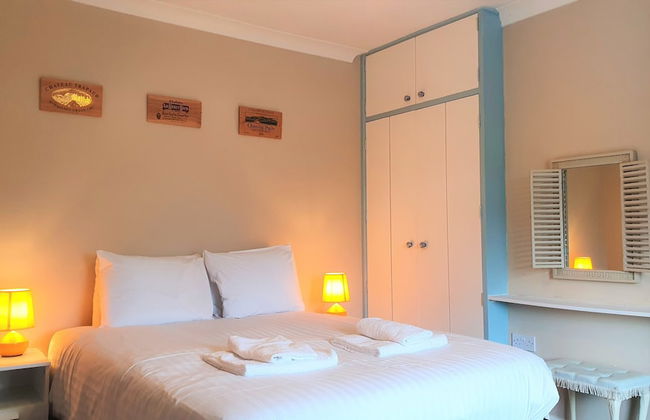 Large 5 Bedroom House Terrace Parking - Foto 3