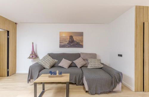 Casa con terraza cerca del mar - Foto 3