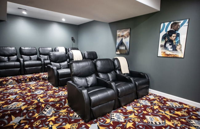 Amazing Lake House With Beach Access 4 Bedroom Home by RedAwning - Foto 39