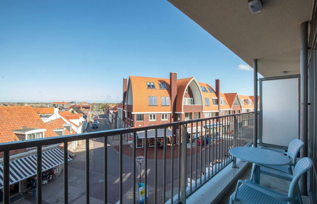 Attractive Apartment in the Center and at the Bottom of the Zoutelande Dunes - Photo 3