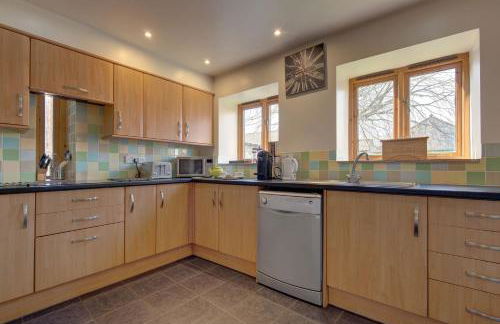 Long Barn, Rookery Farm - Photo 8