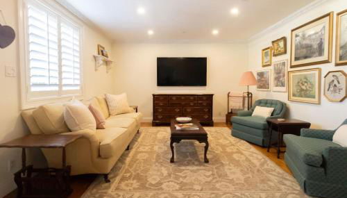 NEW Hugh St Hideaway with Pool - Foto 4