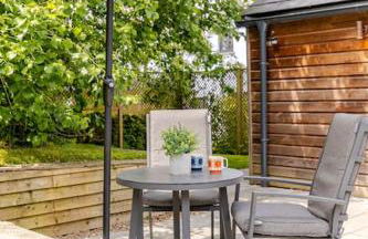 Cosy Cotswolds Retreat near Bath & Castle Combe - Photo 3