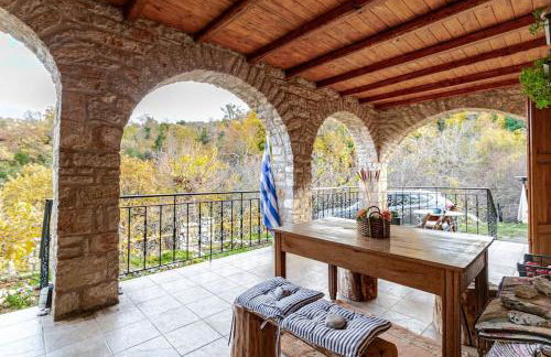 Stone Mountainhouse near Kalavryta, North Peloponnese, Greece - Foto 32