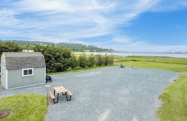 Swan Lake Cottage by Avantstay Views + Firepit - Foto 19