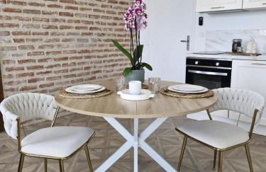 L'audacieuse-Jacuzzi et sauna , miroir suspendu - Foto 43