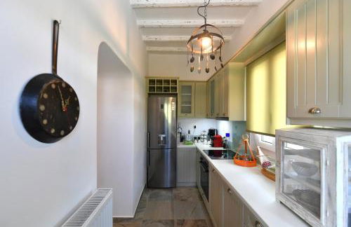 Patriko Family House - Photo 20