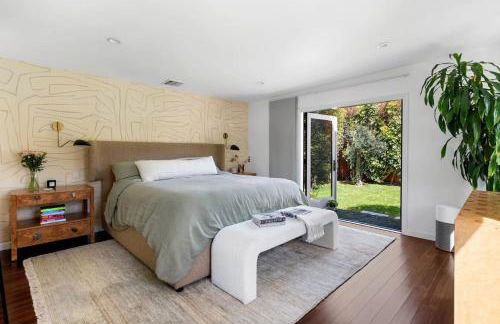 Sun-Drenched Spanish Manor Home in Mar Vista - Foto 33