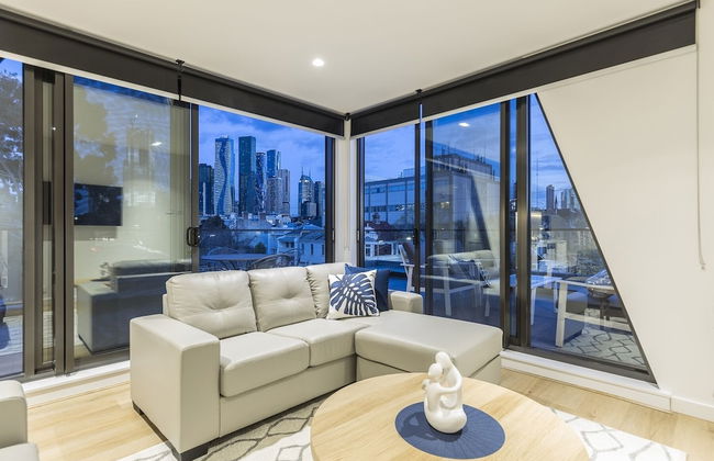 Q Squared Serviced Apartments - Photo 8