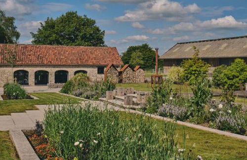 The Piggery - Photo 25