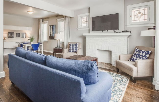 Great 6 Bedroom Peaceful Family Retreat in the University District - Foto 1