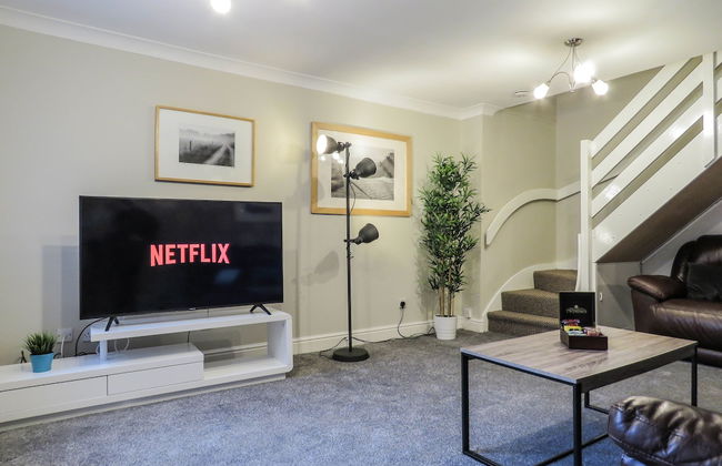 Tudors eSuites Four Bedroom House - Foto 15