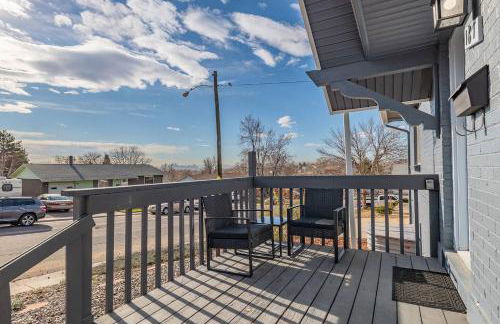 Light-filled retreat w hot tub & firepit - Foto 51