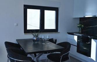 Villa Mangata Apartments - Photo 5