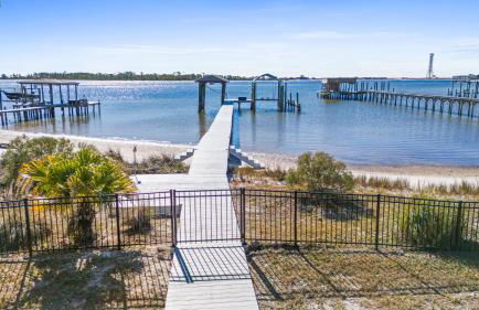 New! Pirate`s Cove! Waterfront! 2 Dog Friendly, Free Activities Included! - Foto 16