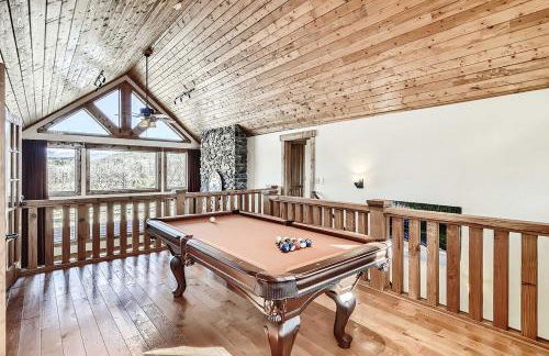 Idyllic Florissant Cabin with Patio and Hot Tub! - Foto 24