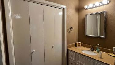 603 Continental Dr Unit 4 - Foto 5