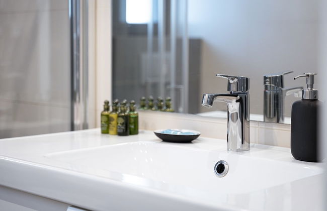 Cape Sea View Residence - Photo 19