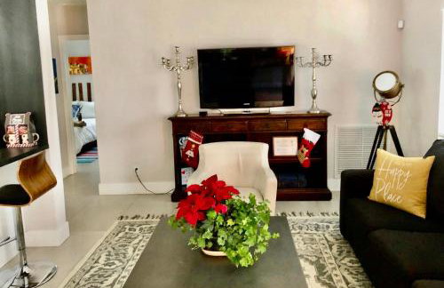 Breathtaking Pool Home and Backyard by Wilton Mnrs - Foto 34