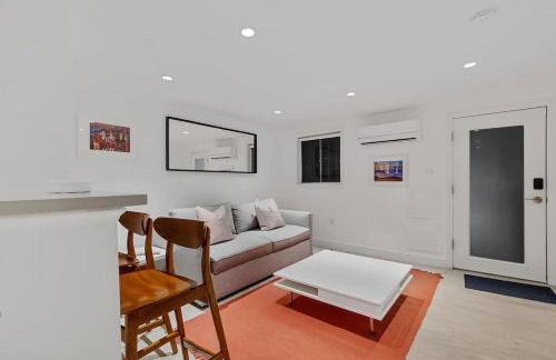 Heart Of Dupont and Walk to Georgetown - Foto 6