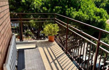 Apartment in front of the beach - Photo 9