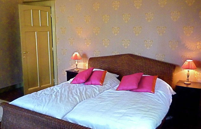 Spacious Spa Villa With Garden - Photo 4