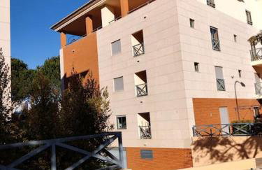 2 bedroom top floor apartment in Albufeira - Foto 1