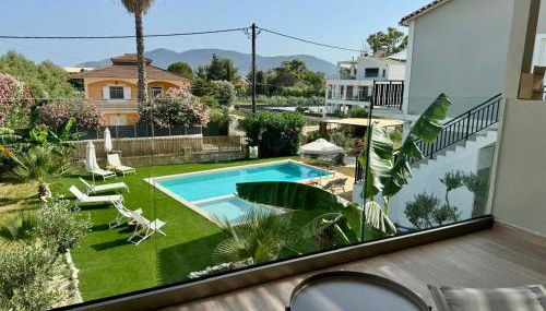 NikLuDin suites & studios - Foto 2, sunbed, Garden view
