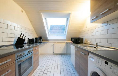 Tolstov Apartments - 1 , 3 and 4 Room Apartments - 20 min Messe DUS & Airport DUS - Foto 44