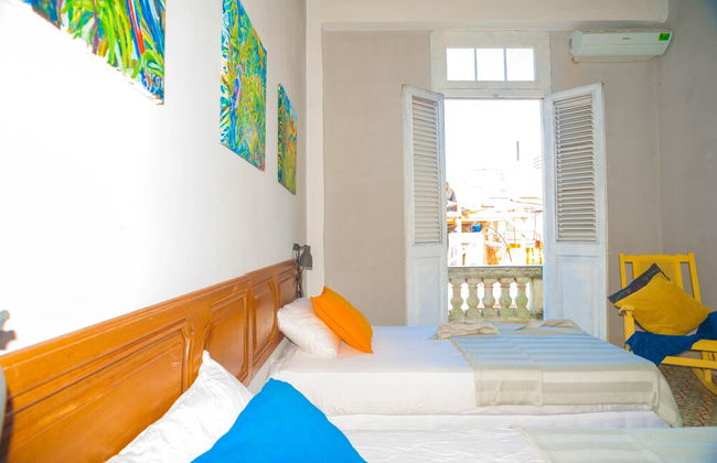 WiFI Gratis Balcon y Terraza Old Havana - Photo 15