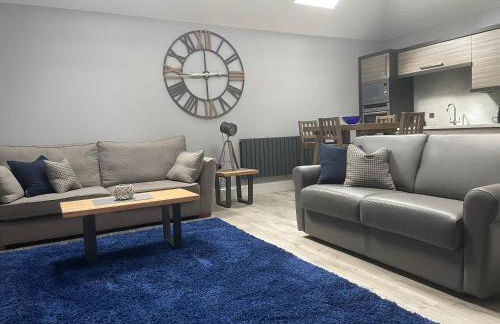 The Store by Caithness Luxury Apartments NC500 - Luxury modern conversion with open plan living - Sleeps 4 - BUDGET FRIENDLY FOR LONG STAY TRADES - CONTACT US - - Photo 8