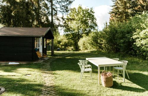 Wunderschönes Chalet mit Gästehaus in der Natur mit Fass-Sauna - Foto 17
