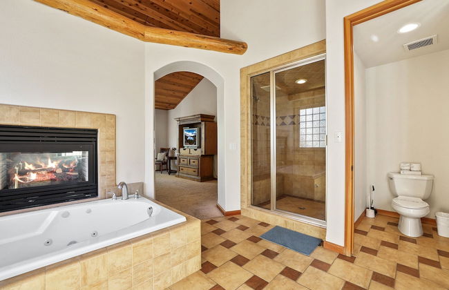 The Lodge on Oaxaco - Epic Man Cave / Billiard Room - Foto 22