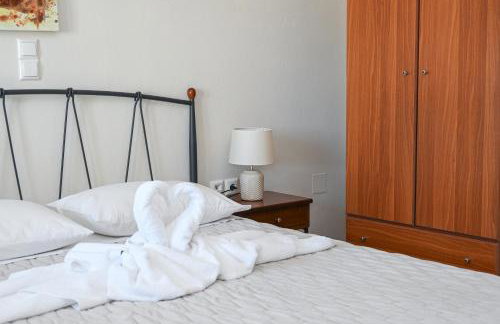 Akrothalassia - Photo 33