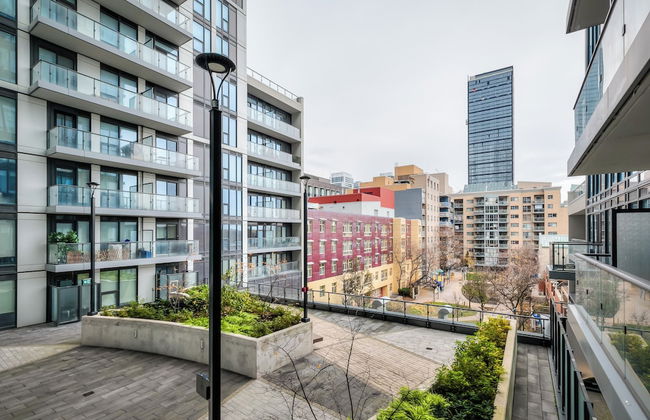 Panorama Suites Downtown Toronto - Photo 48