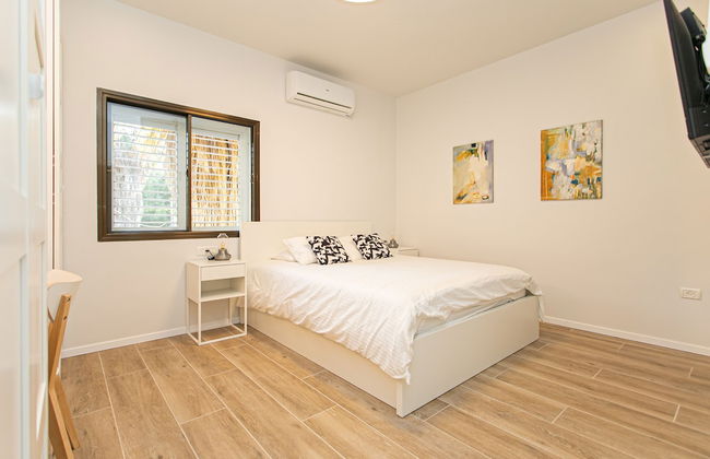 Carmel Boutique - Photo 19