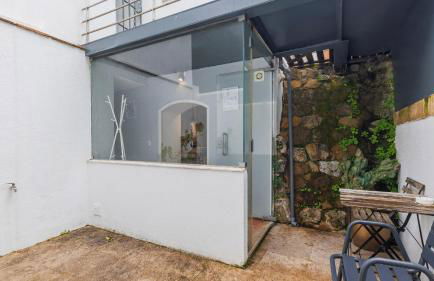 Artsy Sintra I by LovelyStay - Photo 32