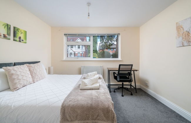 Spacious Pet Friendly 2-bed Apartment in Redhill - Foto 8