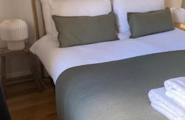 Luxury Cotswold Cottage with hot tub in Stow on the Wold! - Foto 2