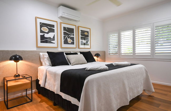 Birds 'n' Bloom Cottages - Photo 3