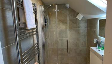 Cardiff Coach House with Hot Tub & Log Fire - Foto 3