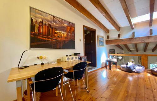 Fabulous Rustic Villa Set On Mountain With Unique Views - Foto 37