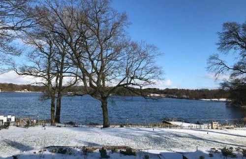 Waters Edge, Talkin Tarn, a luxurious bungalow with stunning views over the tarn - Foto 40