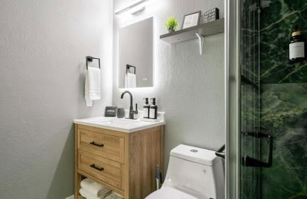 Desert Villa - EV, Hot Tub, Grill, Bar, Games, RV Parking in Twentynine Palms Downtown - Foto 30